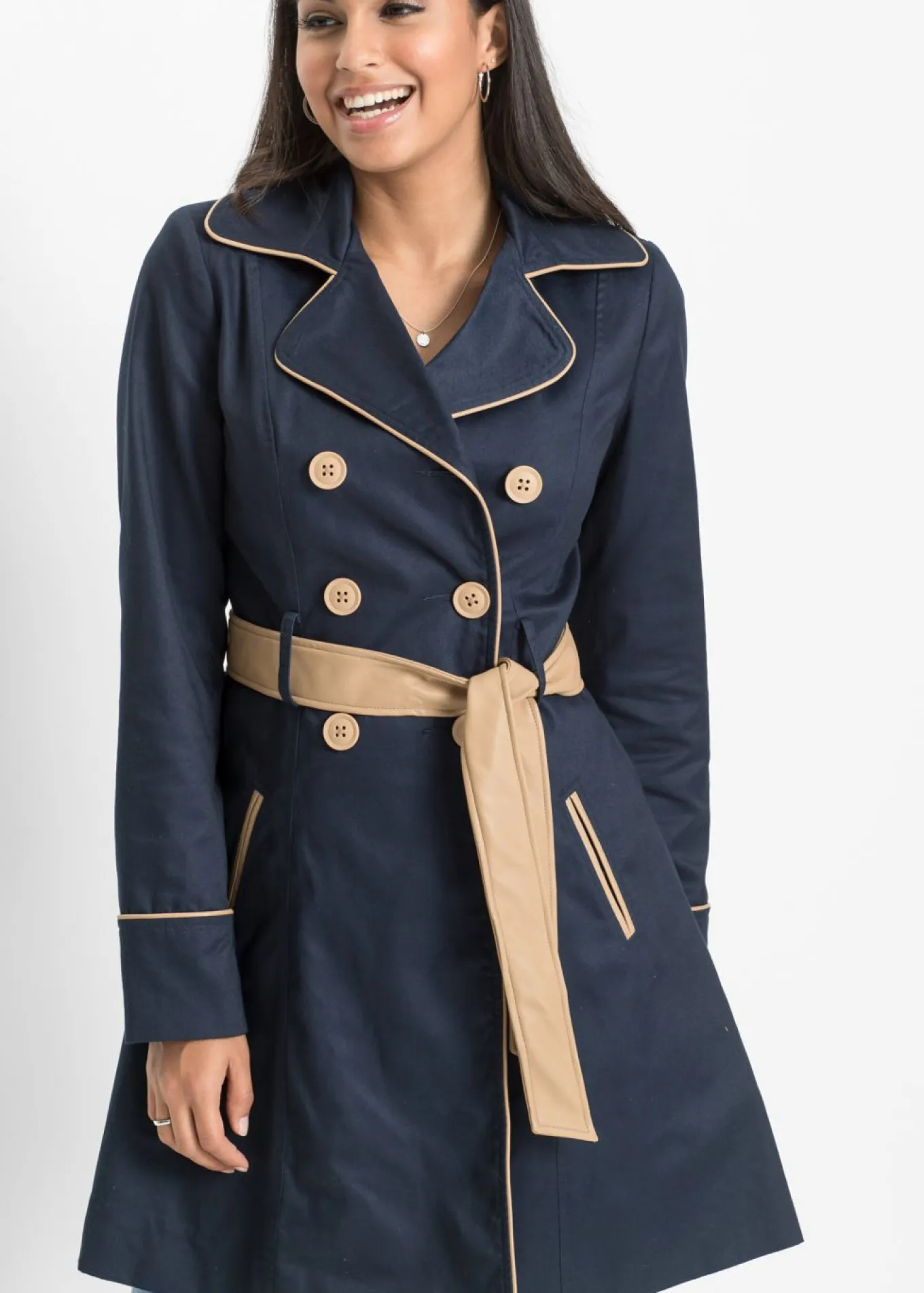 Abrigo gabardina de doble botonadura