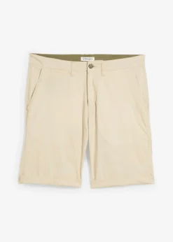 Bermuda tipo chino de corte regular