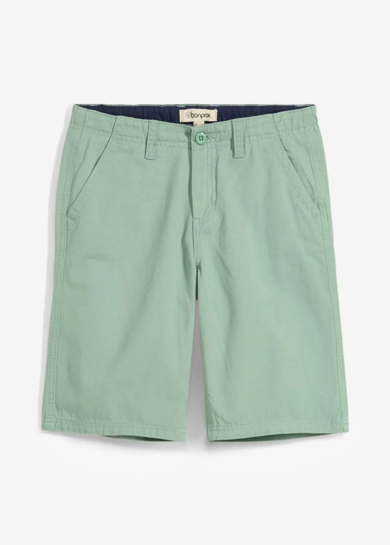 Bermuda tipo chino de corte regular
