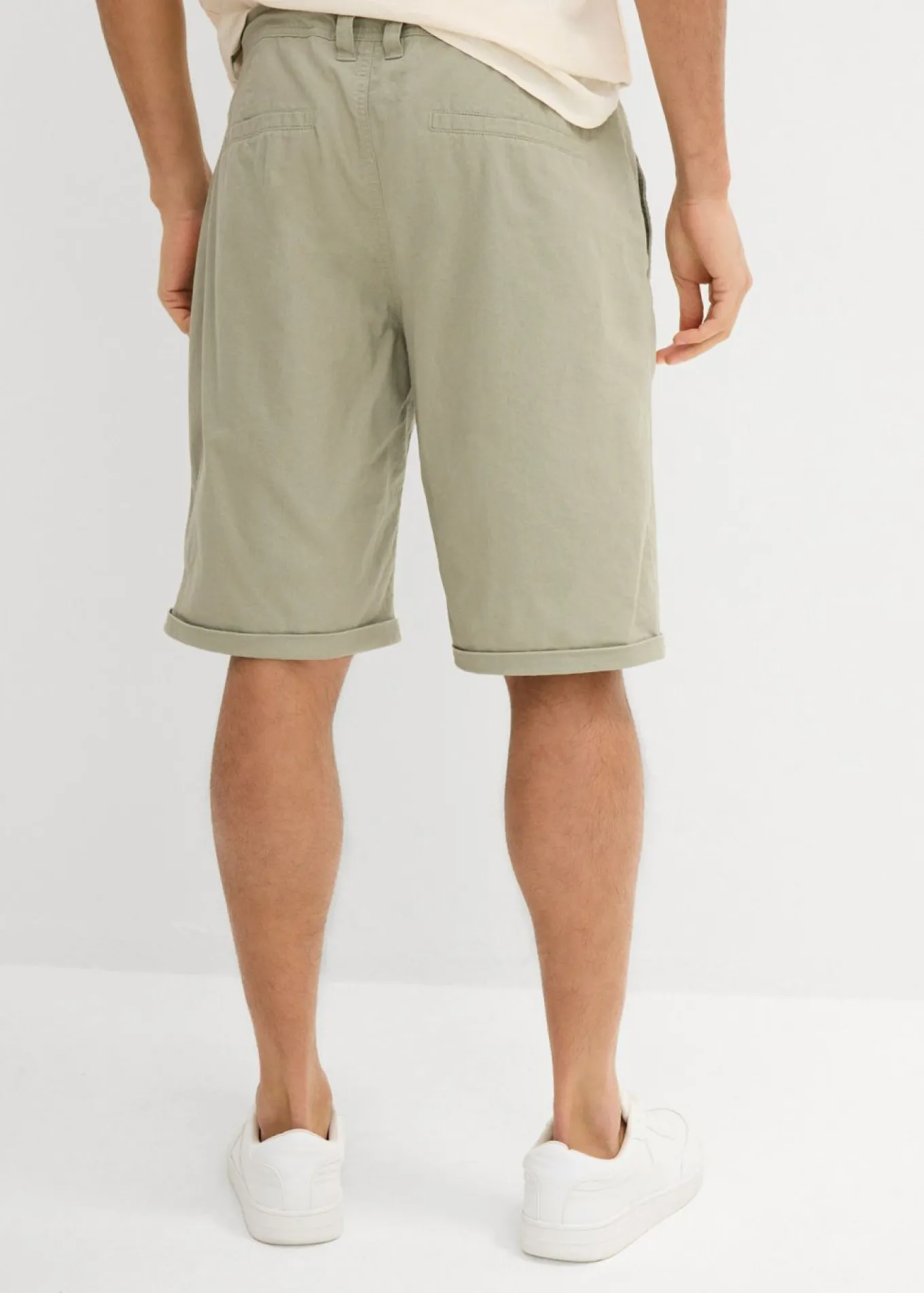 Bermudas con lino y corte regular