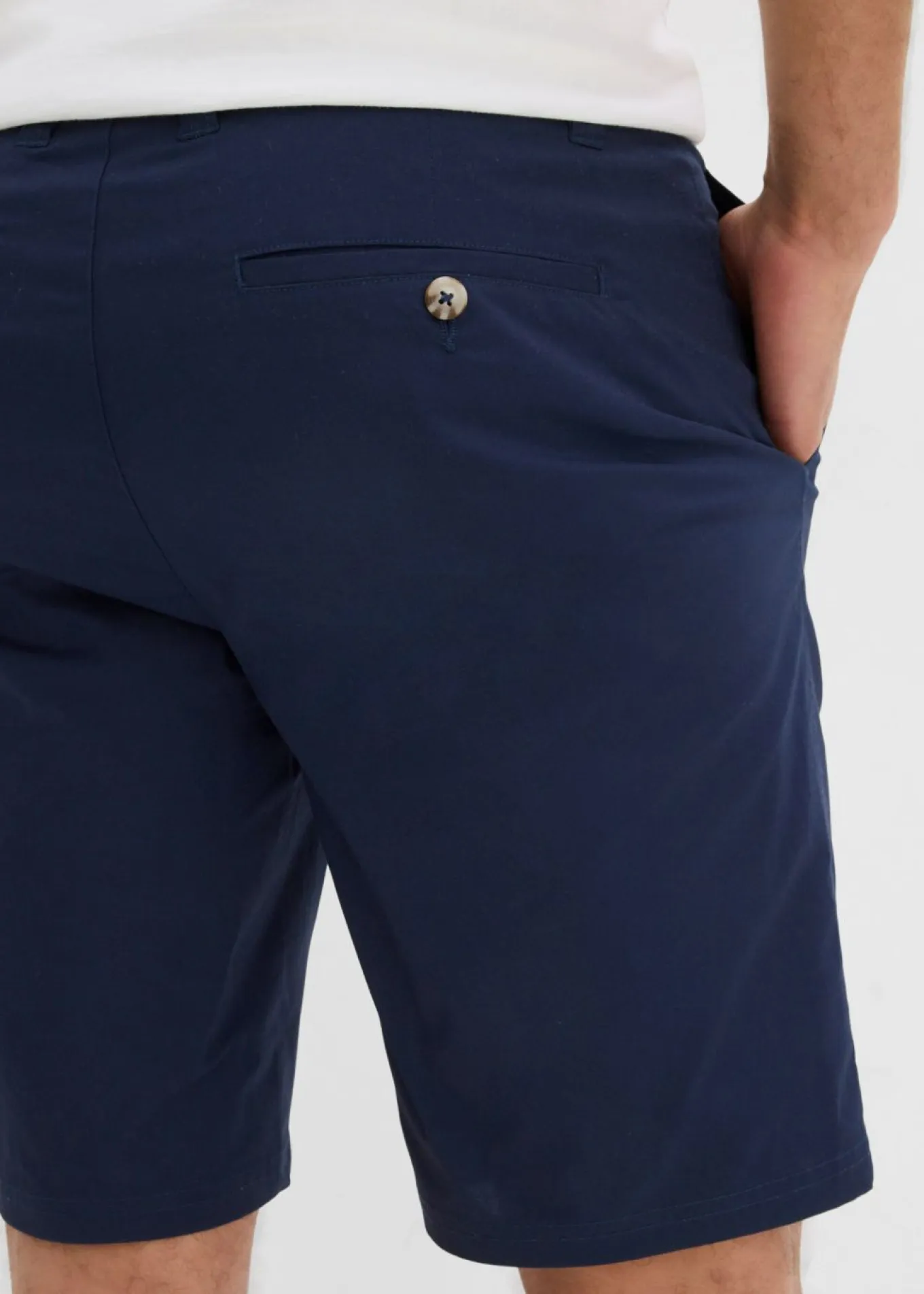 Bermudas elásticas tipo chino (2 unidades) con corte regular