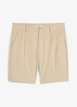 Bermudas tipo chino con pinzas y corte recto