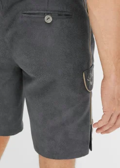 Bermudas tradicionales de piel sintética