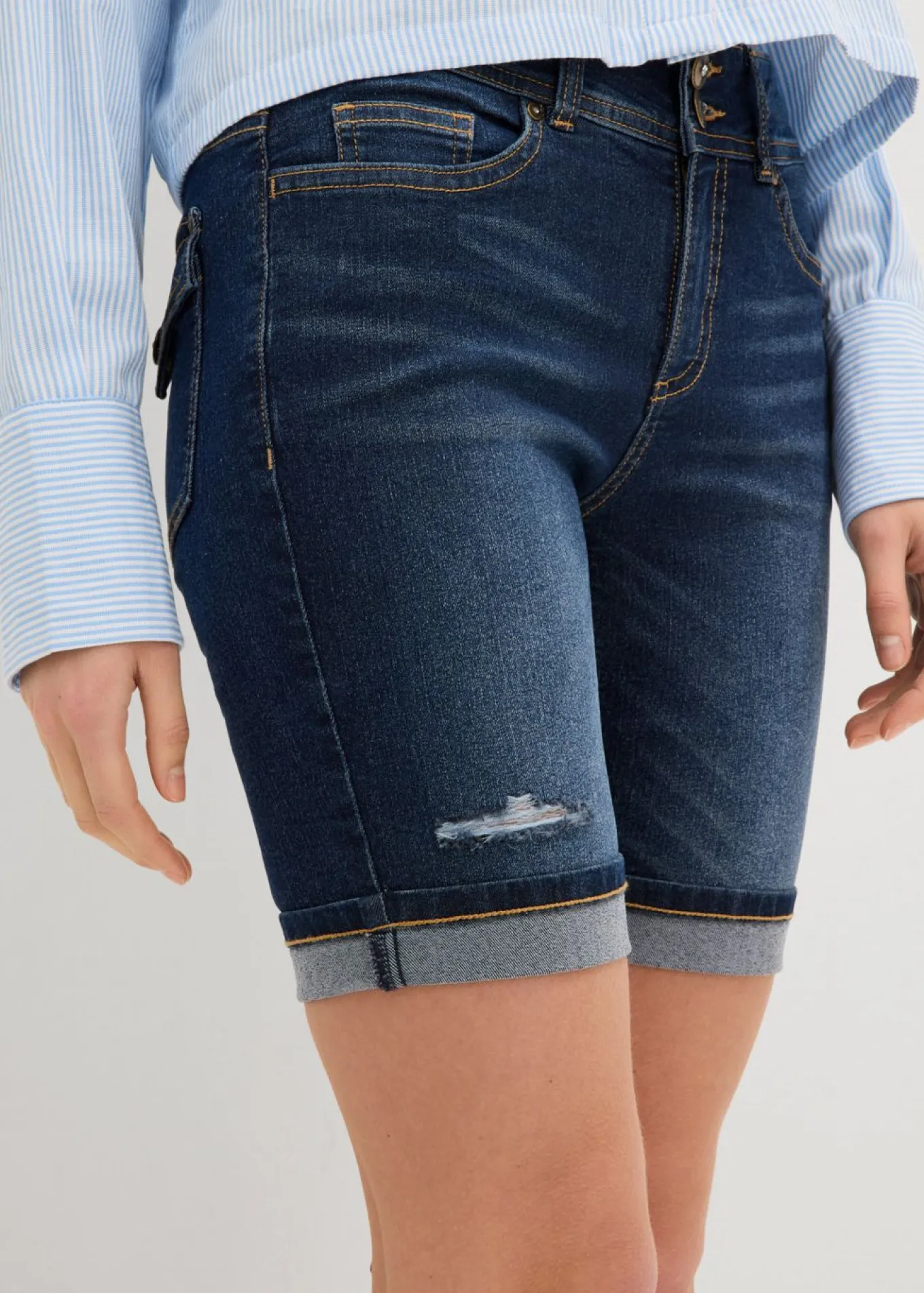 Bermudas vaqueras de talle medio