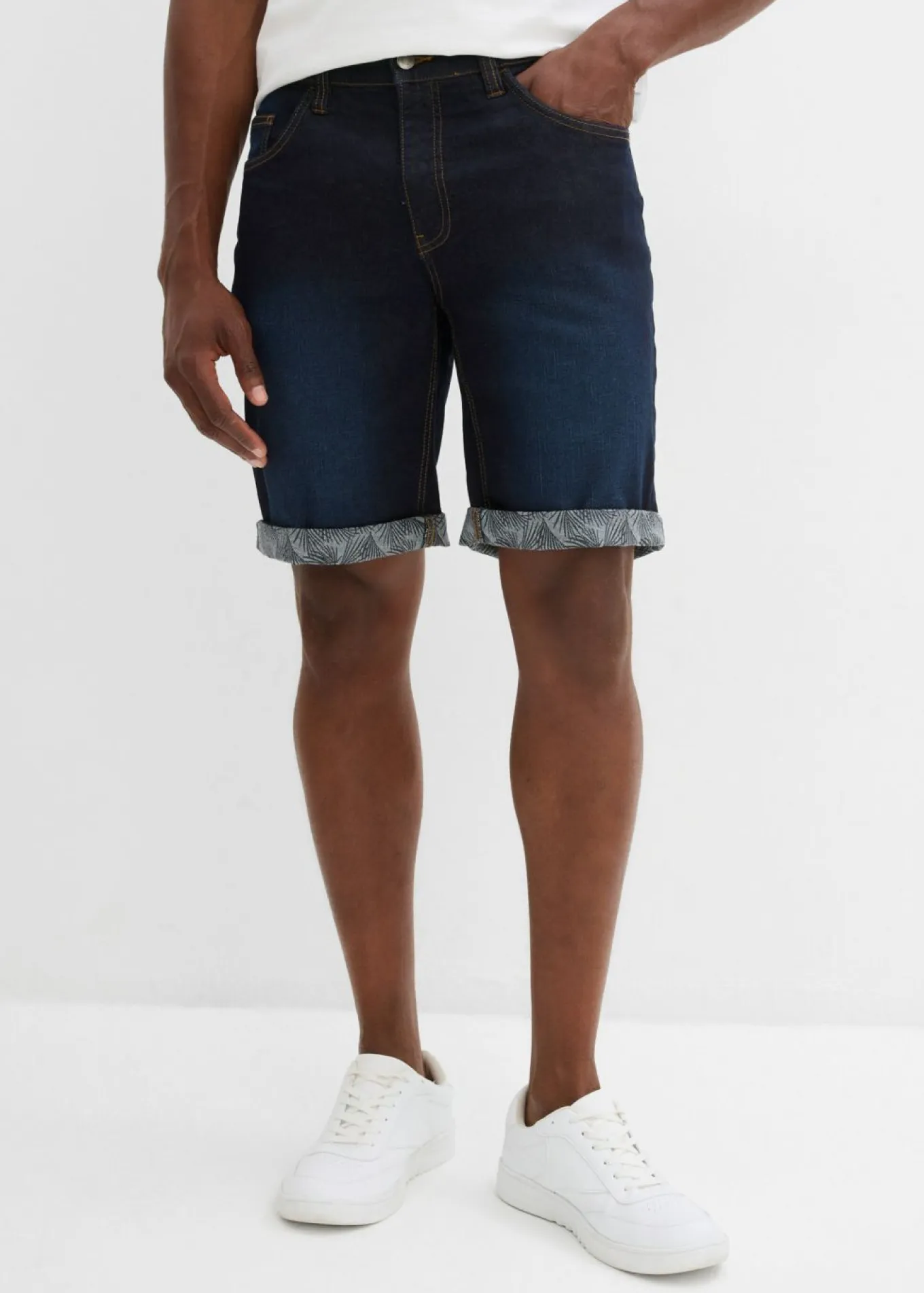 Bermudas vaqueras elásticas con corte regular