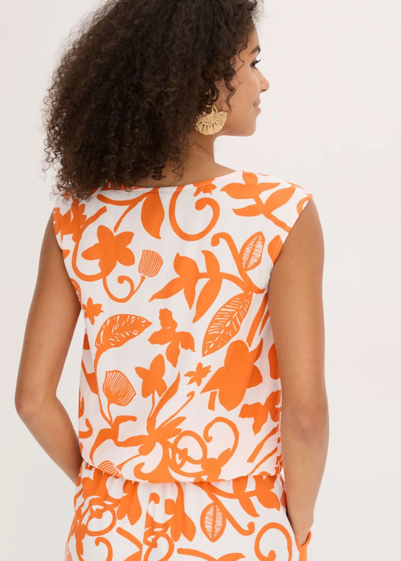 Blusa corta de viscosa fluida