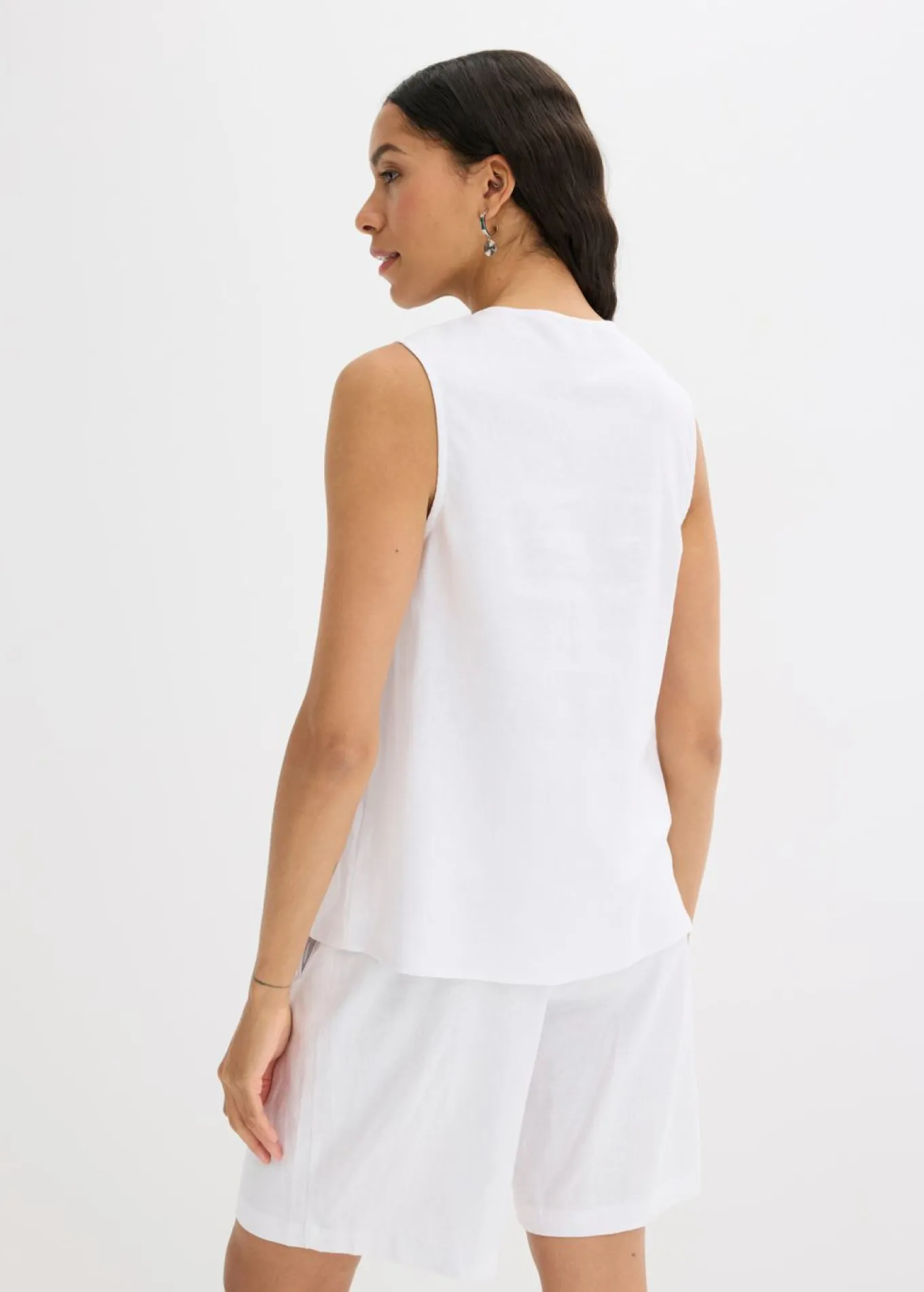 Blusa de mezcla de lino vaporoso