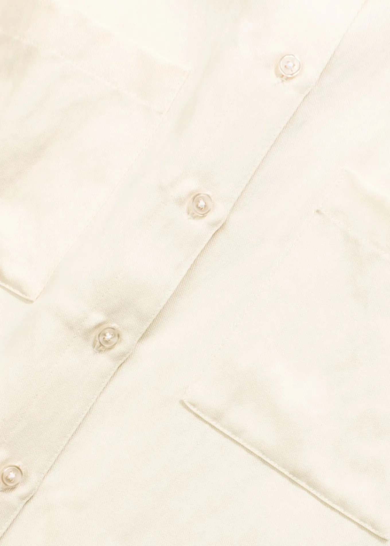 Blusa de mezcla de lyocell fluido
