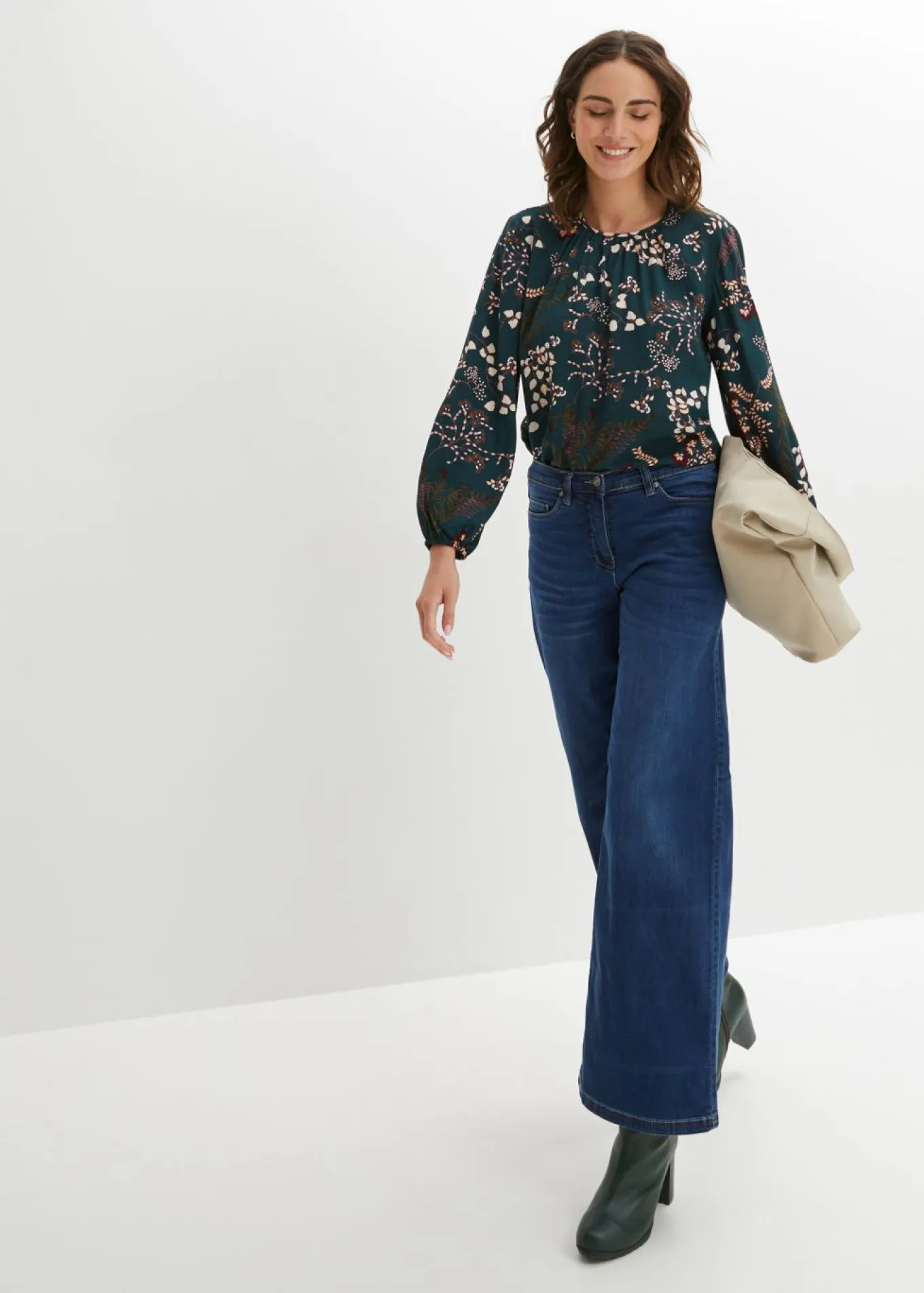 Blusa de viscosa sostenible