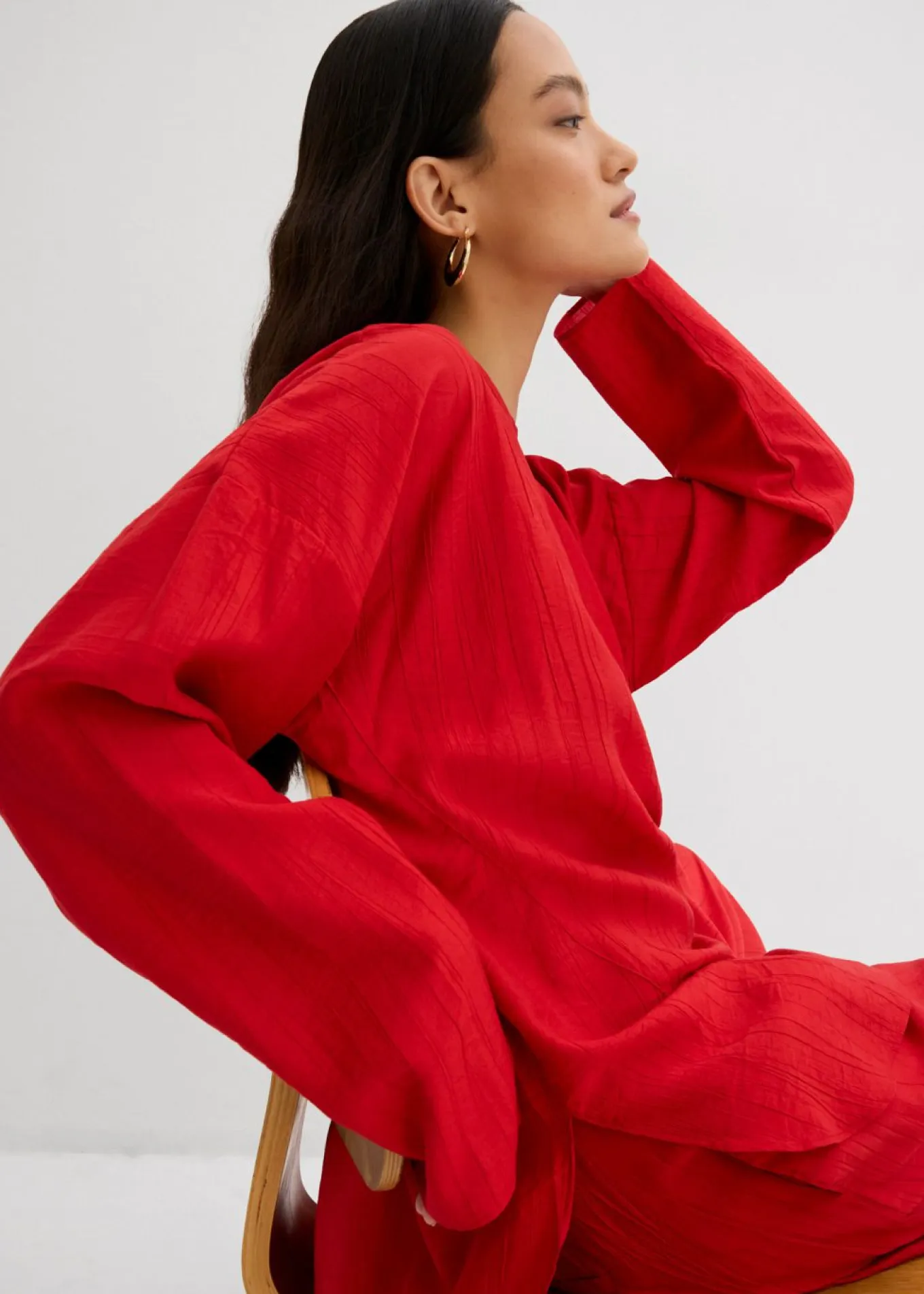 Blusa holgada tipo túnica de mezcla de viscosa arrugada con estructura