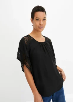 Blusa tipo túnica con aplicaciones