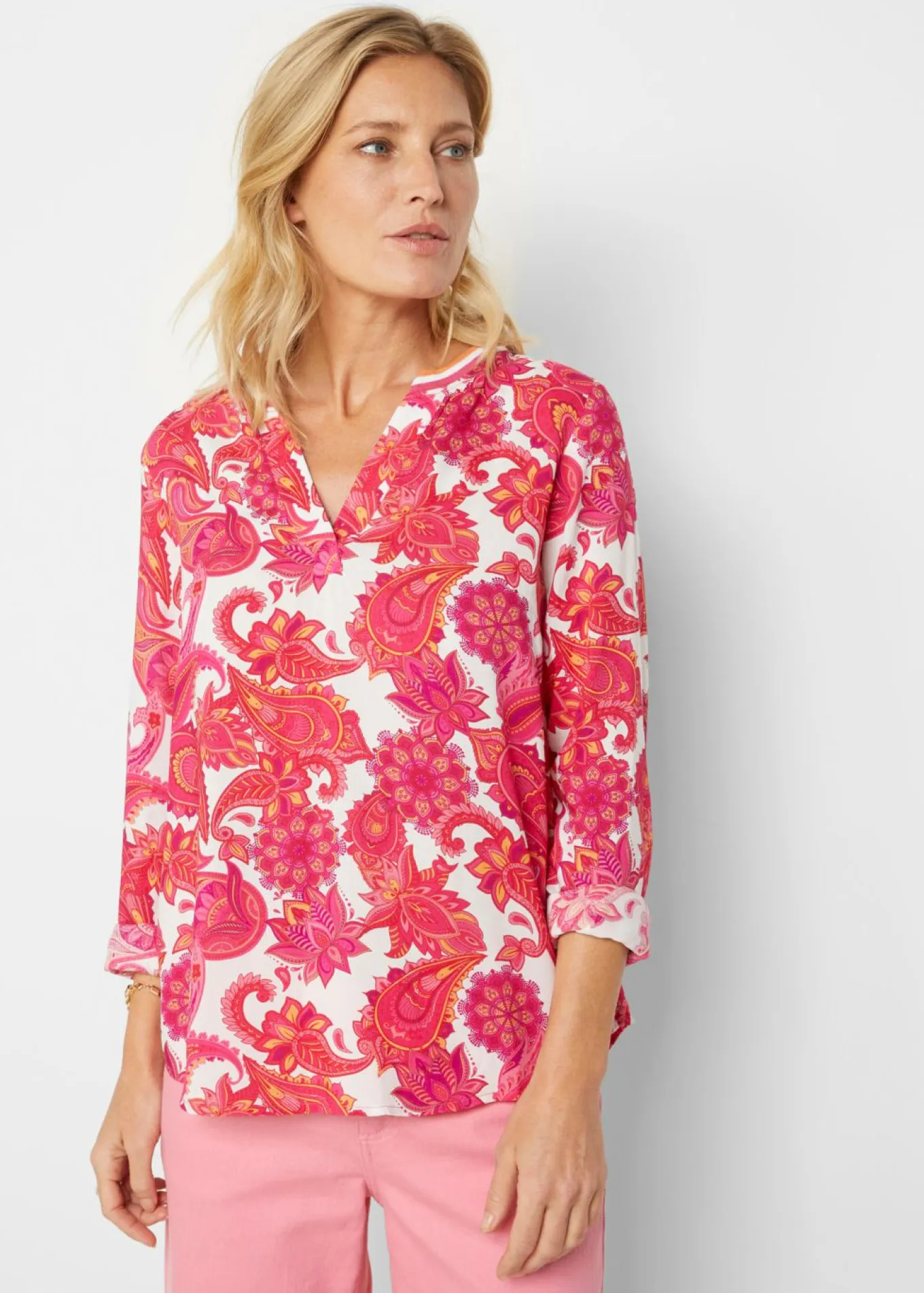 Blusa tipo túnica de viscosa fluida