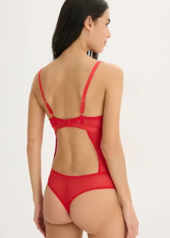 Body de tanga con encaje de corazones