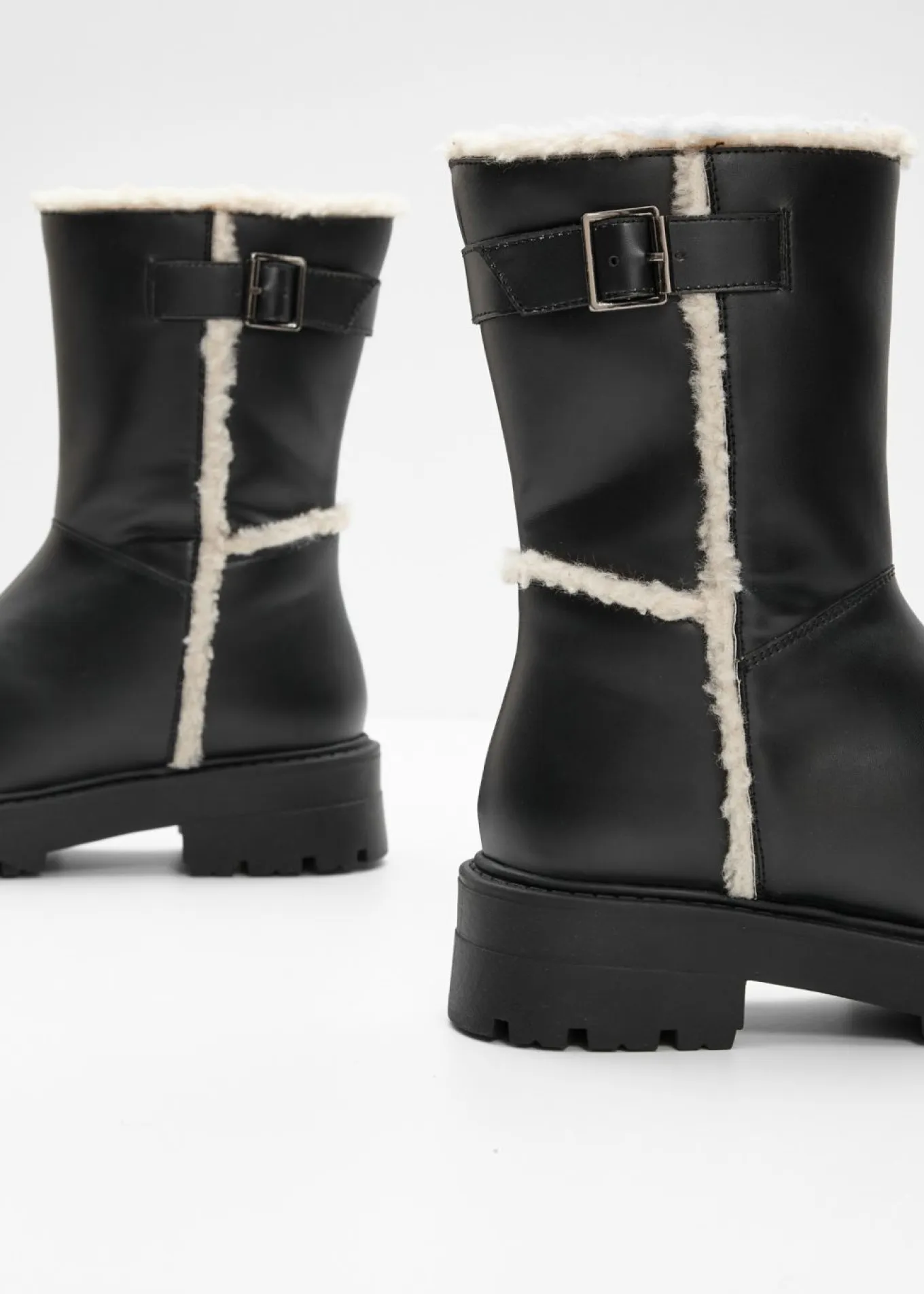 Botas