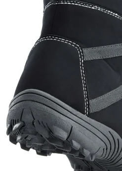 Botas forradas con cordones