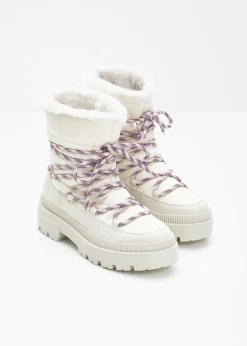 Botas forradas con cordones