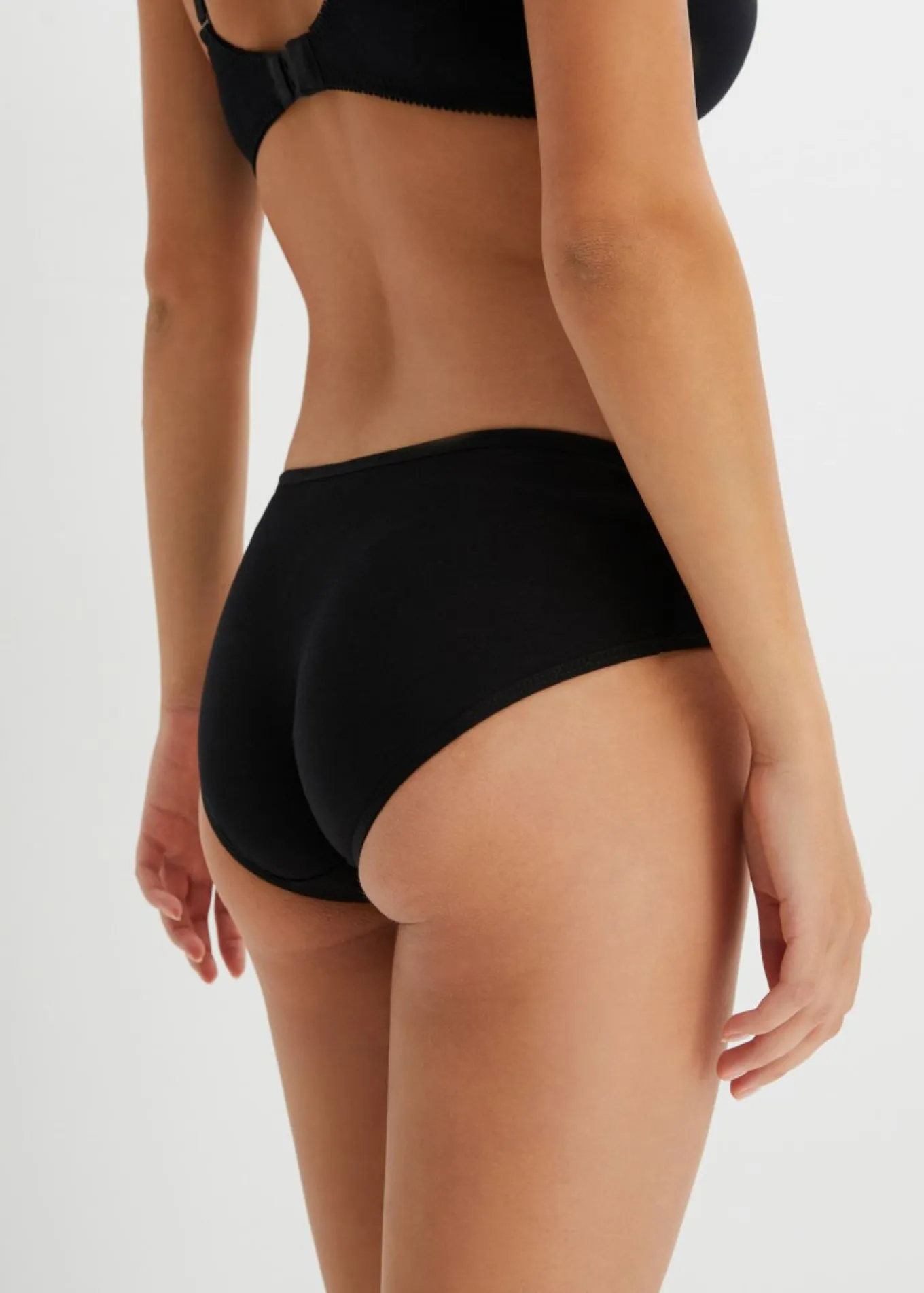 Braguitas con forma de V (5 unidades)