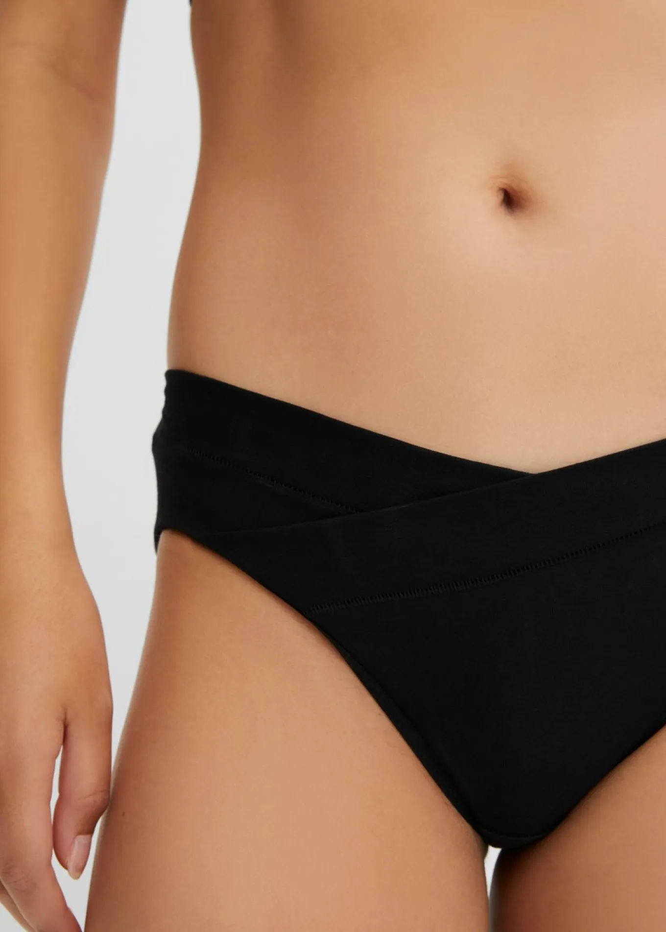 Braguitas con forma de V (5 unidades)