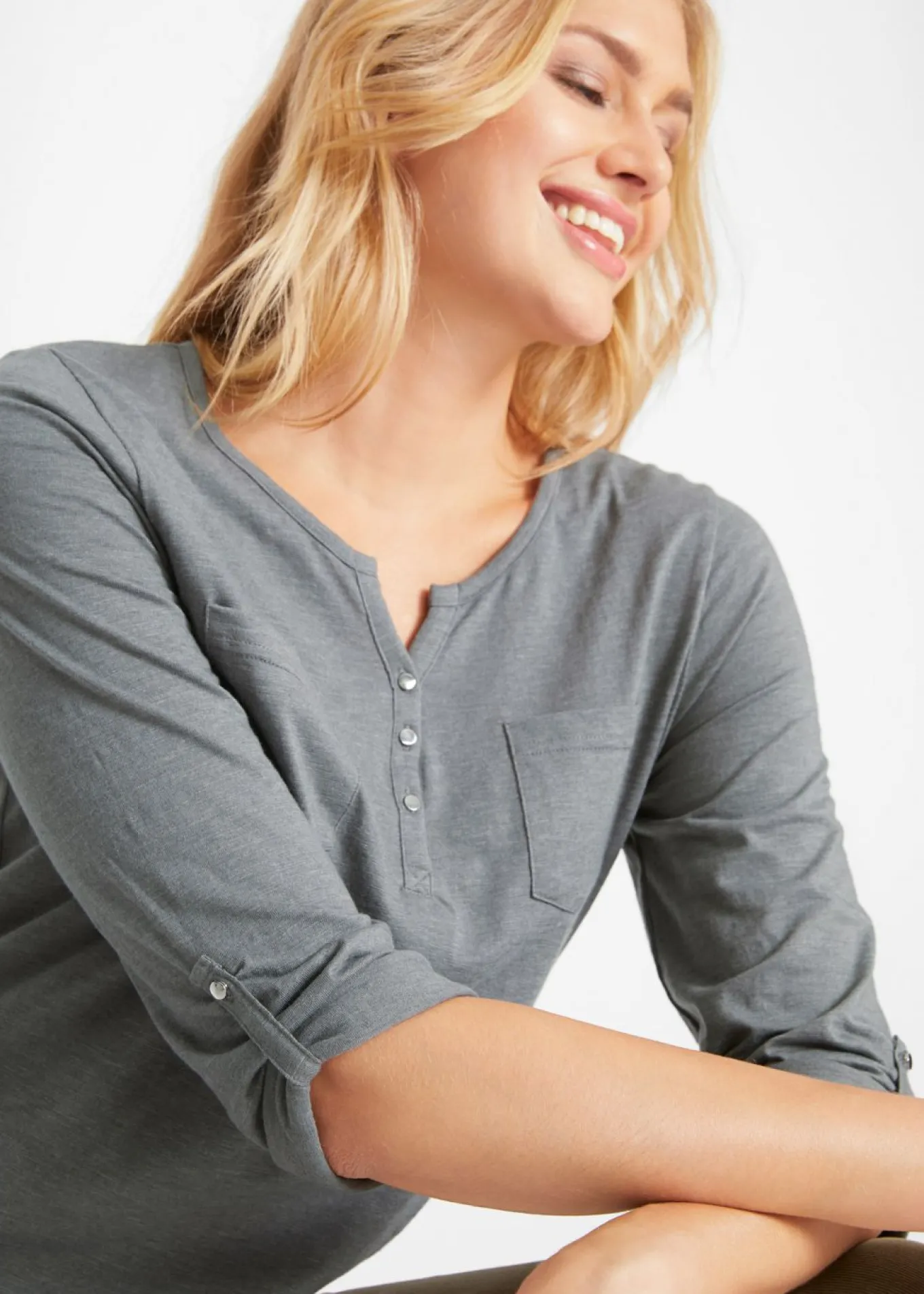 Camisa henley de algodón con botones