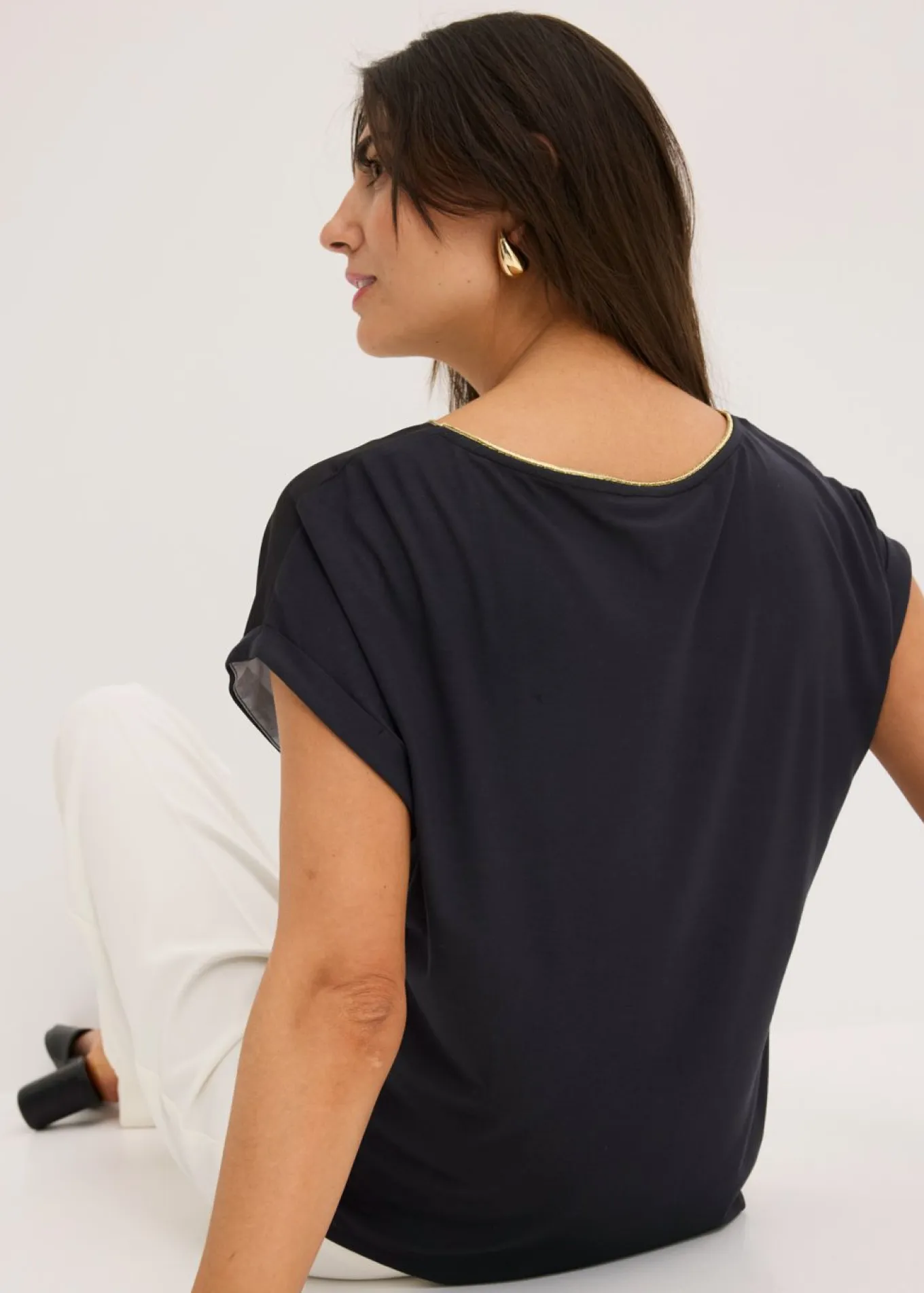 Camiseta con inserto de malla