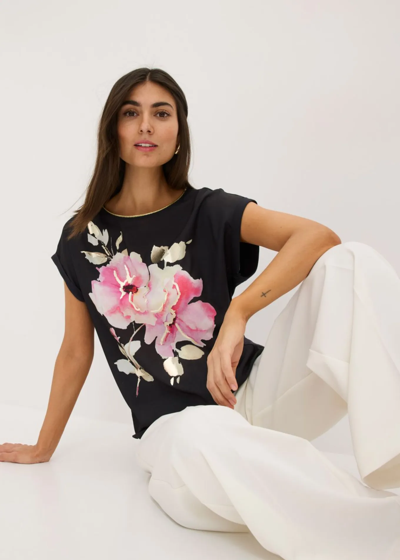 Camiseta con inserto de malla