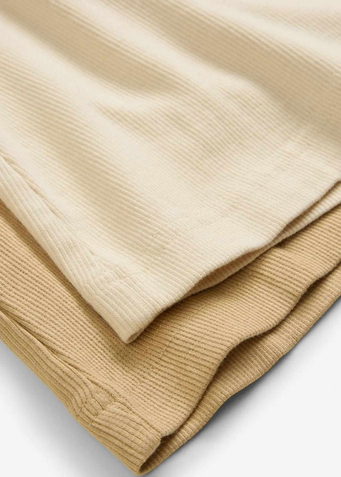 Camiseta de canalé con algodón orgánico (2 unidades)