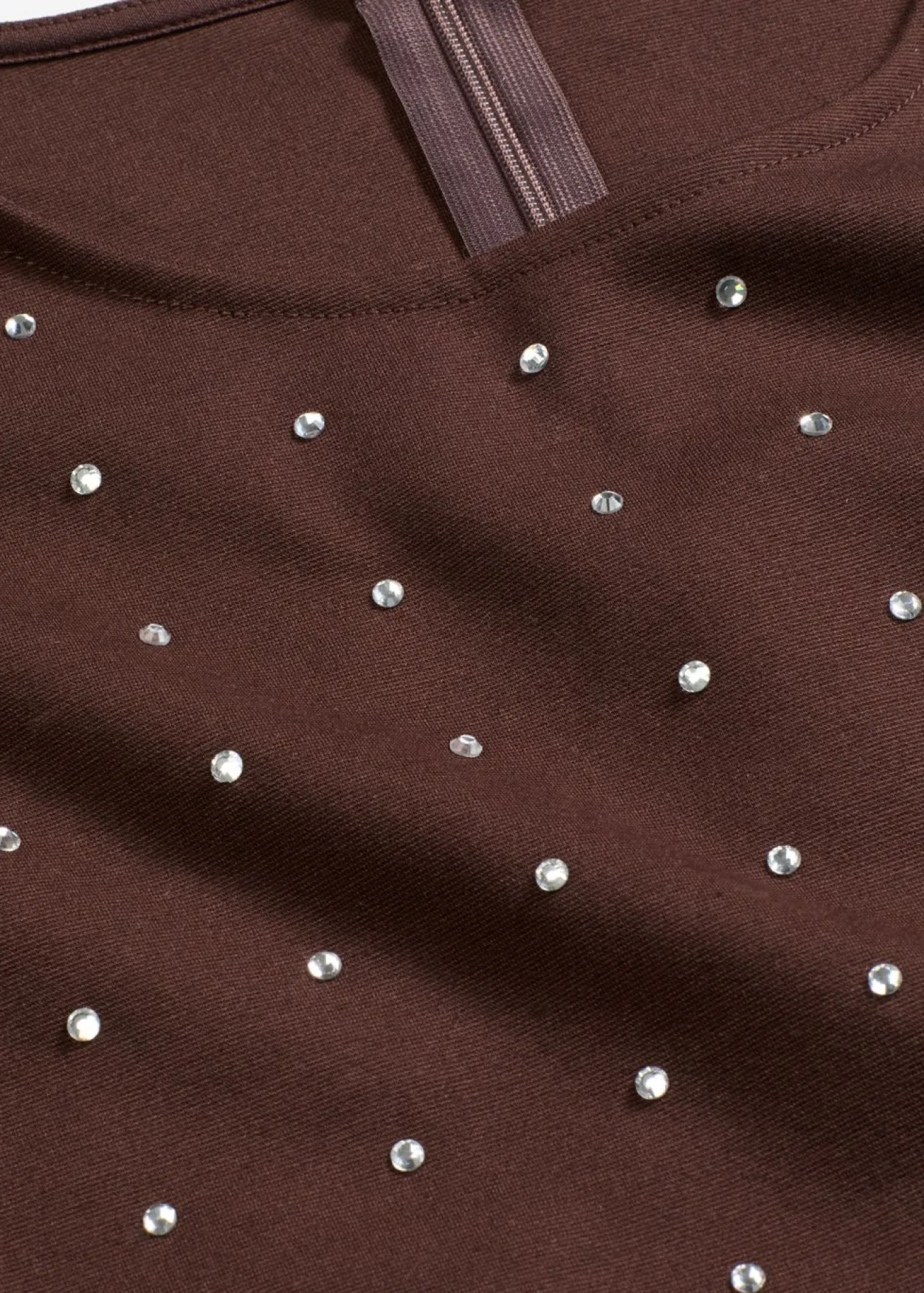 Camiseta de manga larga con aplicación de piedras brillantes