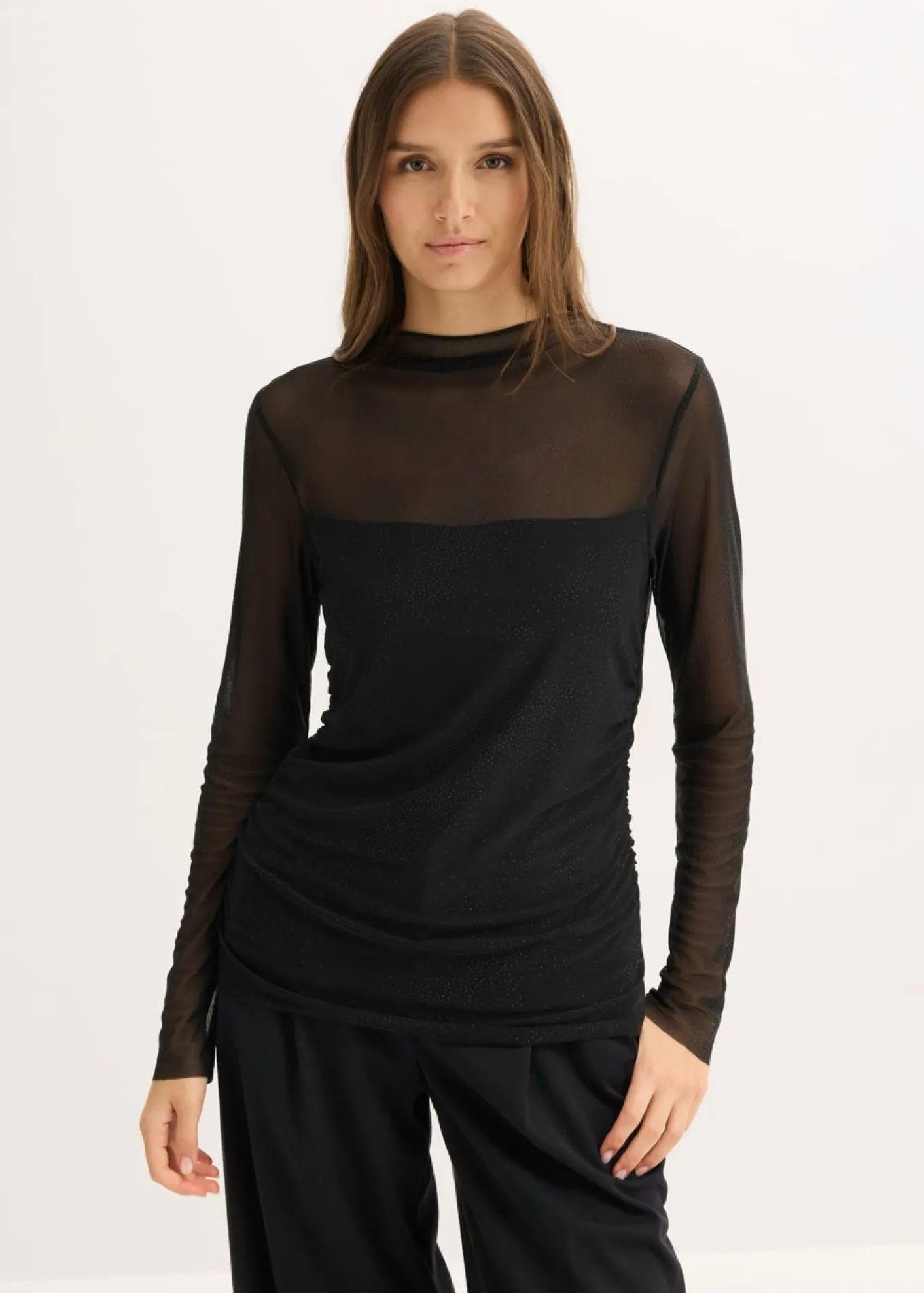 Camiseta de manga larga con delicada malla