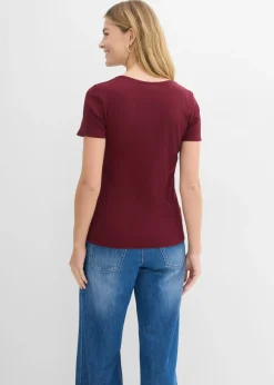 Camiseta henley con algodón orgánico puro