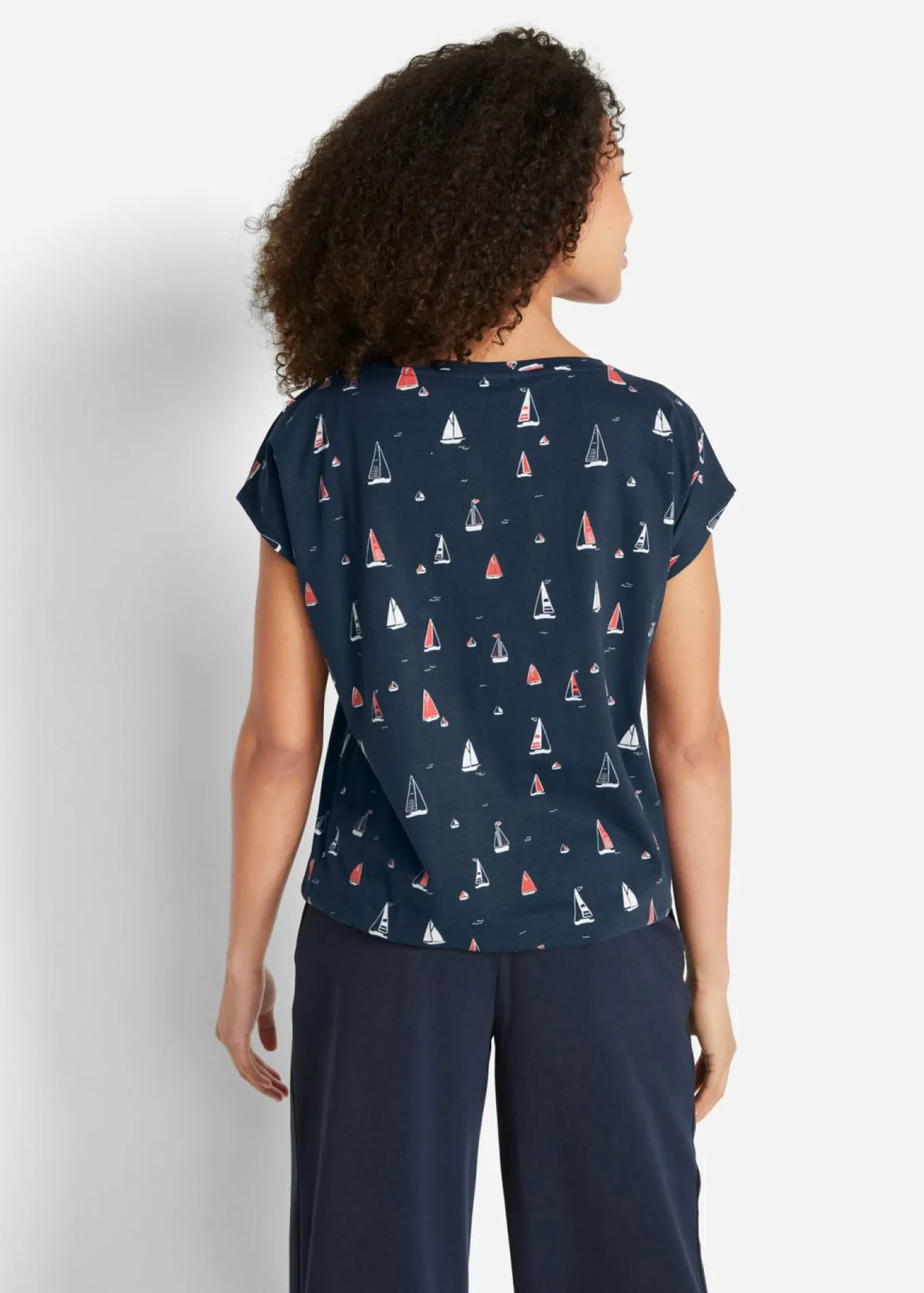 Camiseta holgada de manga corta