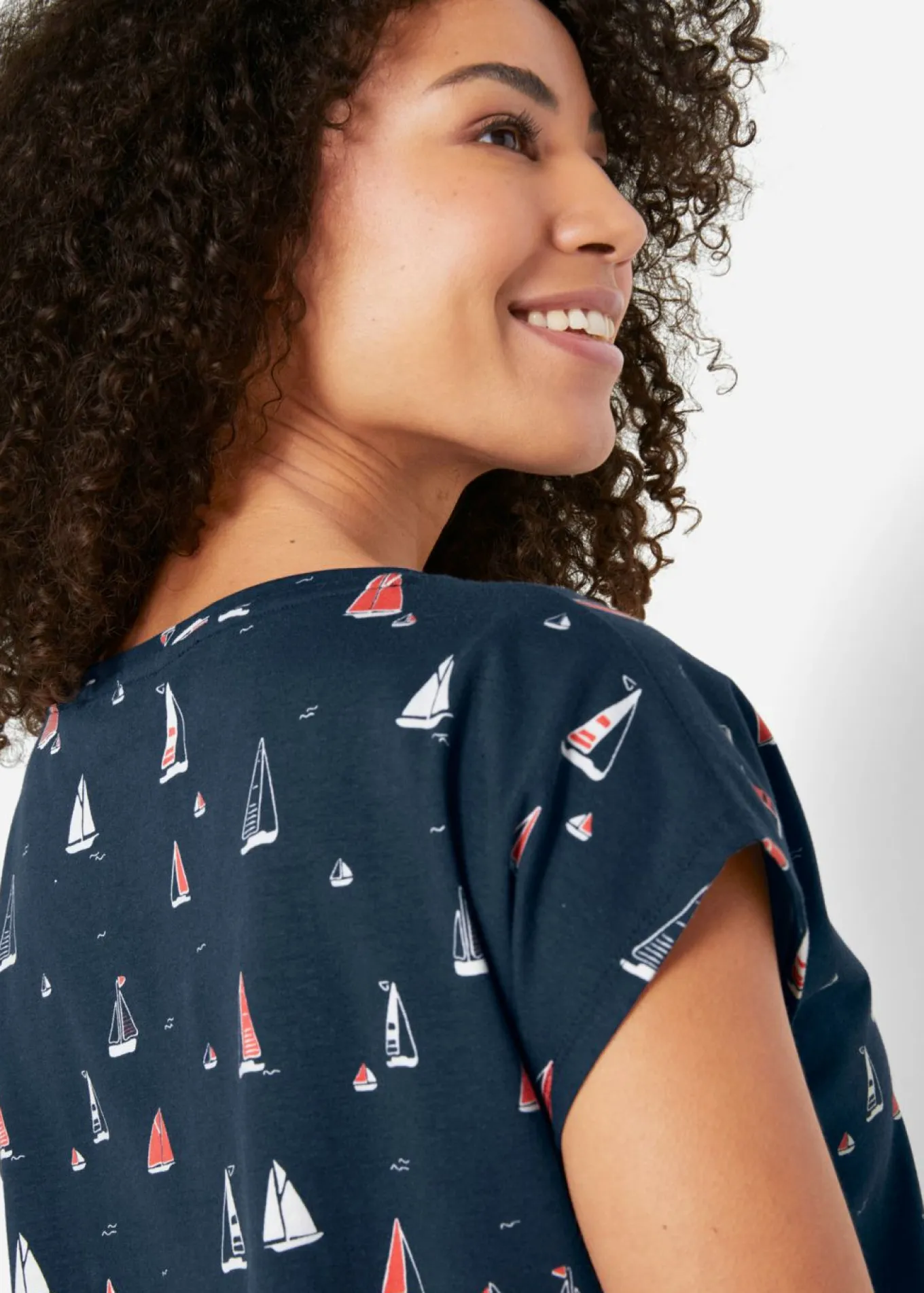 Camiseta holgada de manga corta