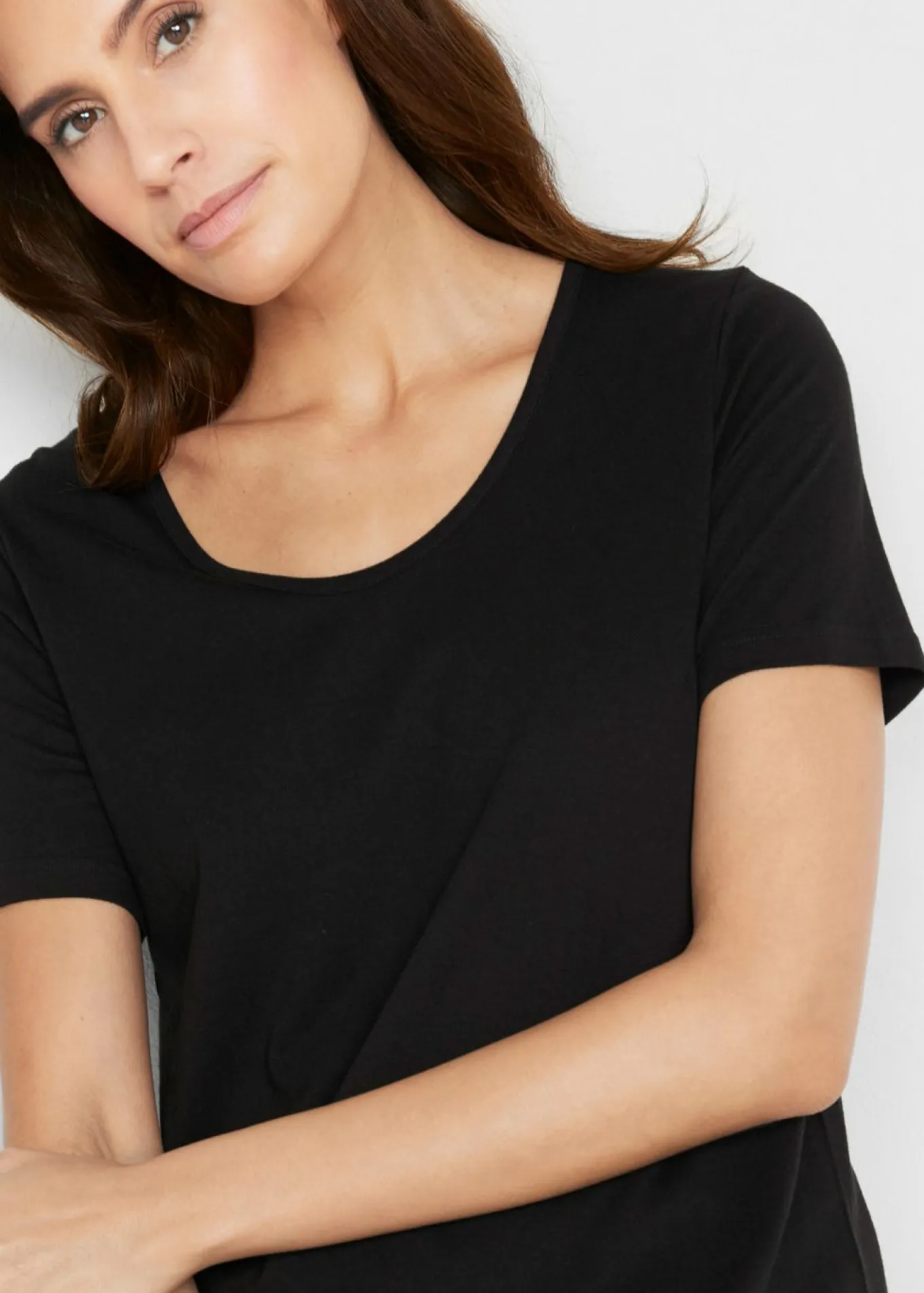 Camiseta larga asimétrica de mezcla de algodón y viscosa