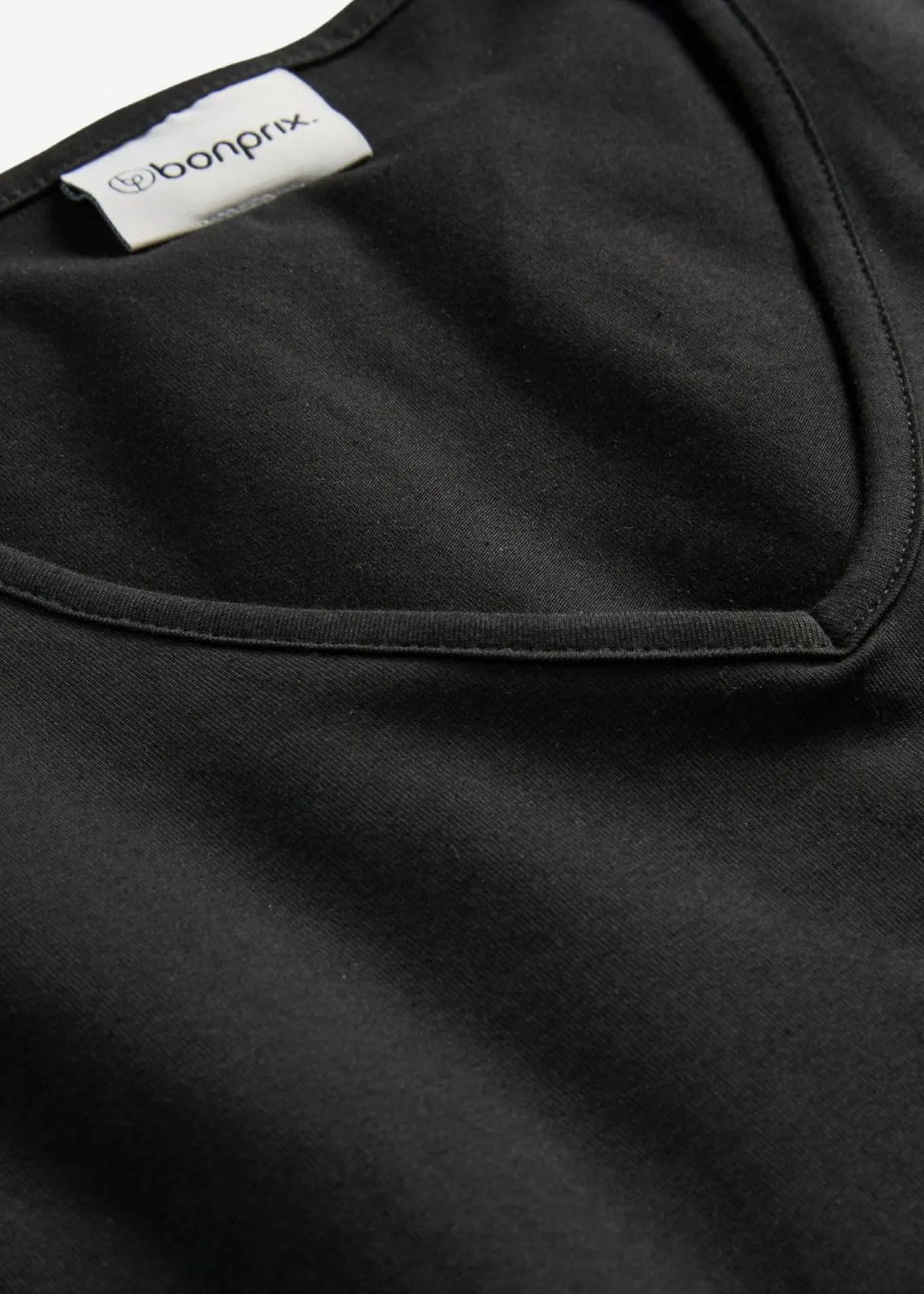 Camiseta larga favorecedora