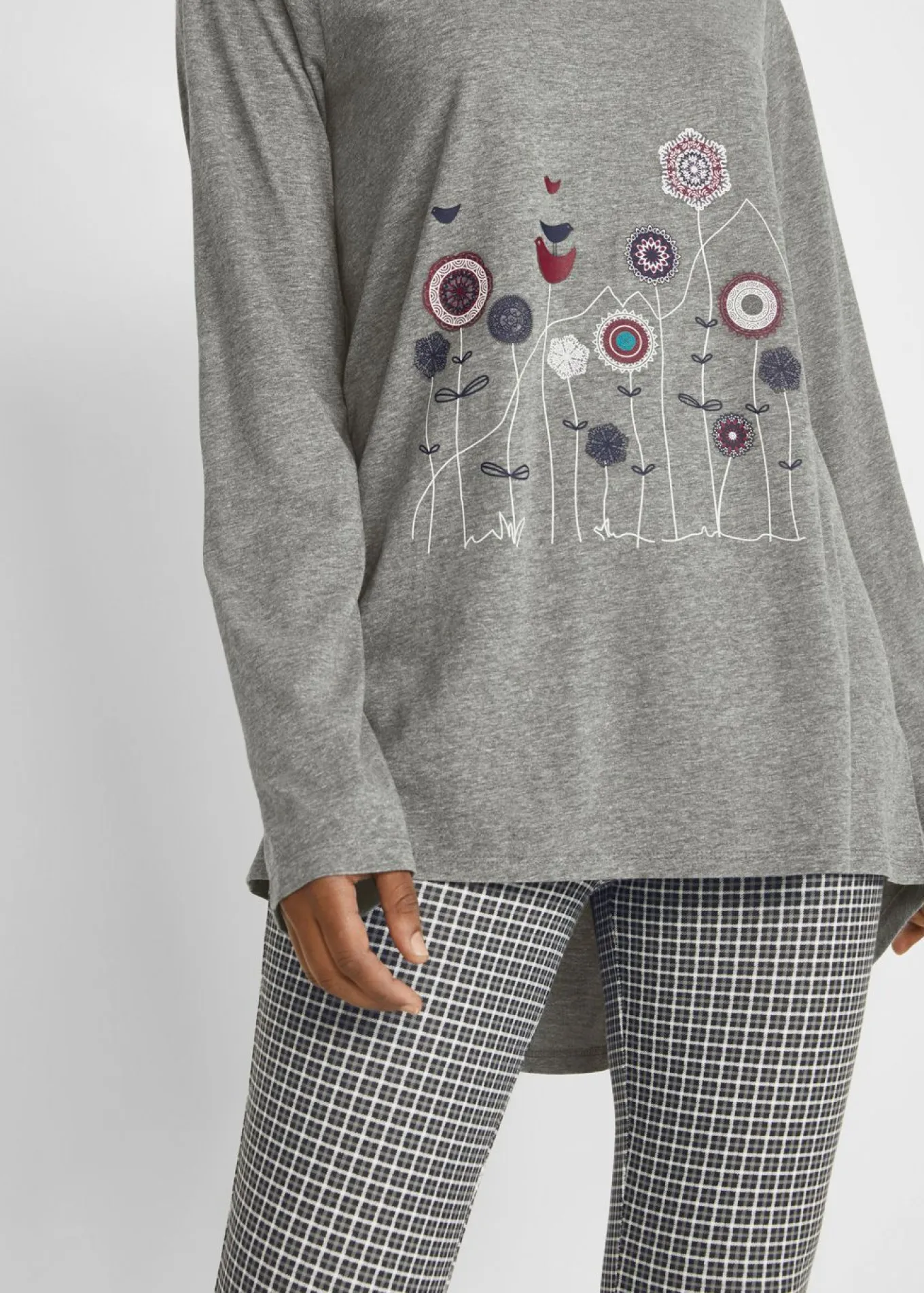Camiseta oversize con cuello redondo