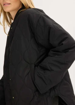 Chaqueta acolchada ultraligera con corte holgado