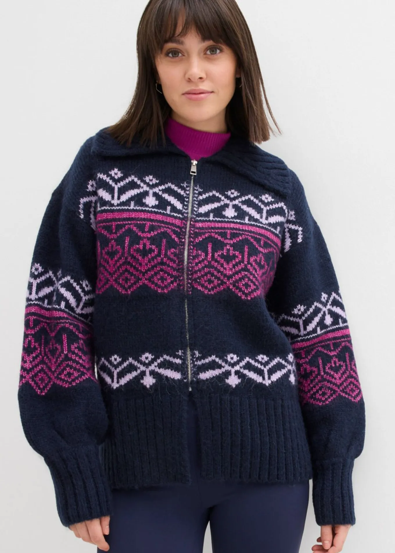 Chaqueta corta de punto con patrón nórdico
