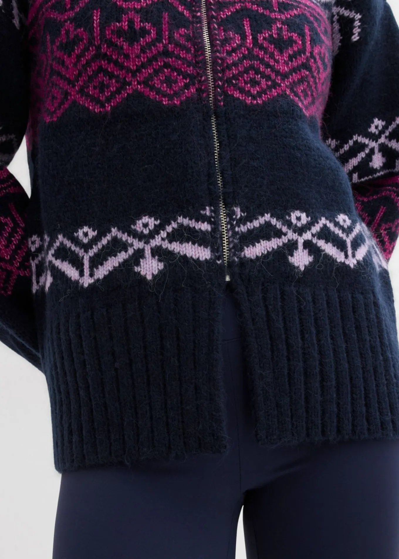 Chaqueta corta de punto con patrón nórdico
