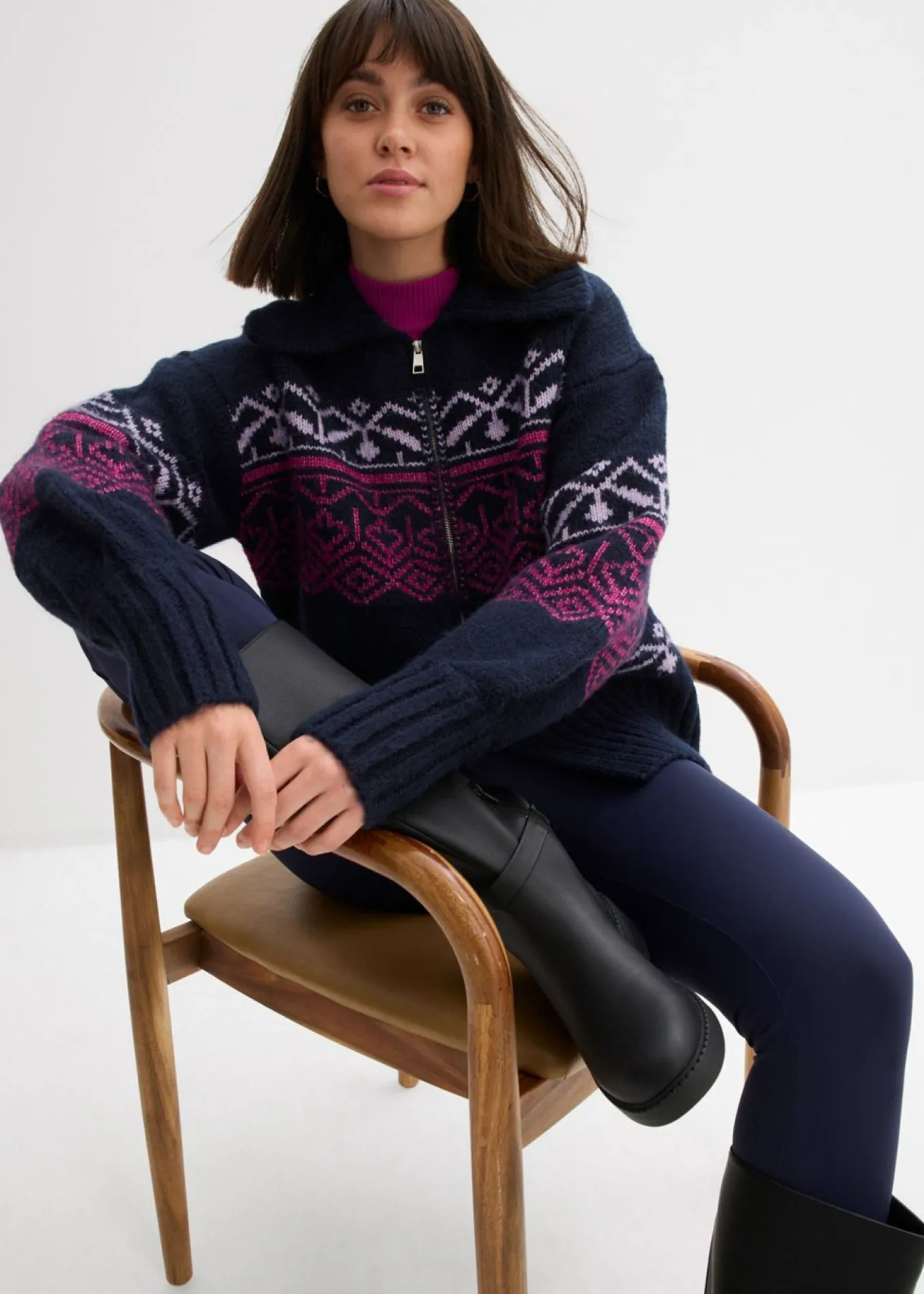 Chaqueta corta de punto con patrón nórdico