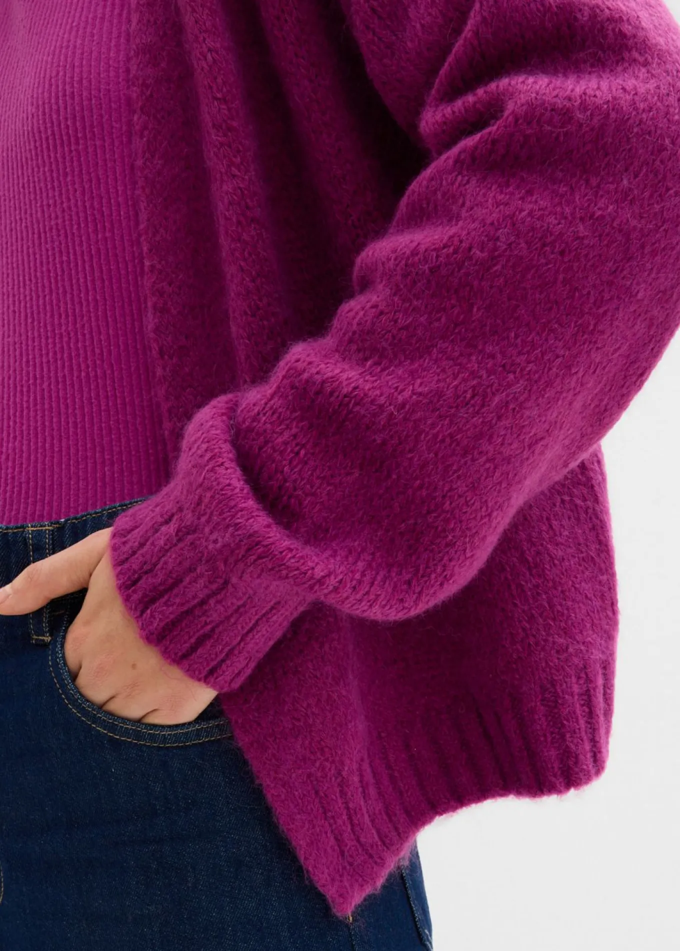 Chaqueta corta de punto grueso con corte holgado