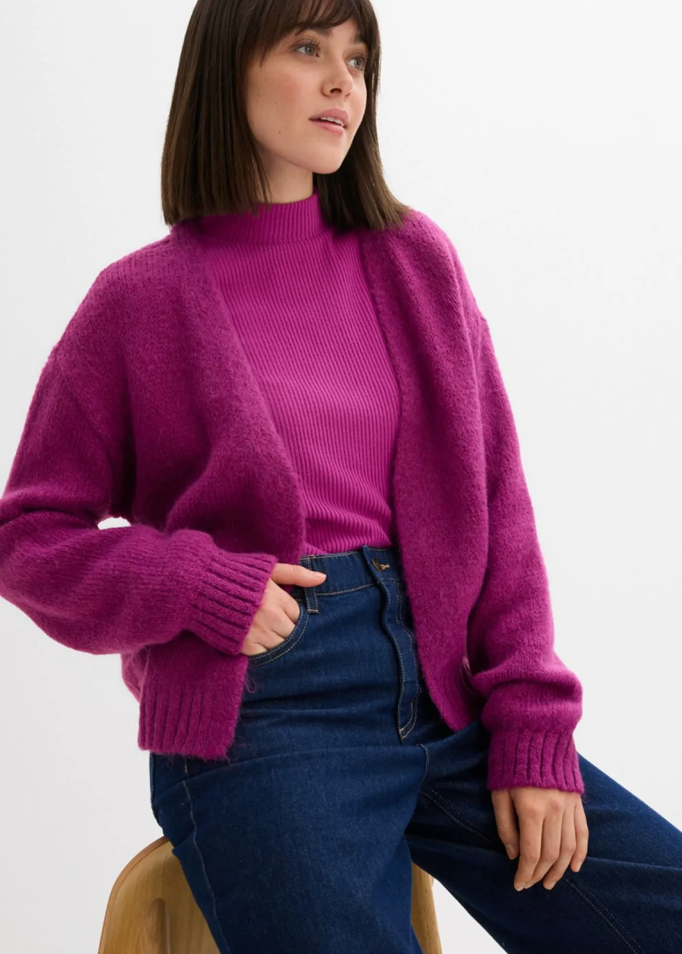 Chaqueta corta de punto grueso con corte holgado