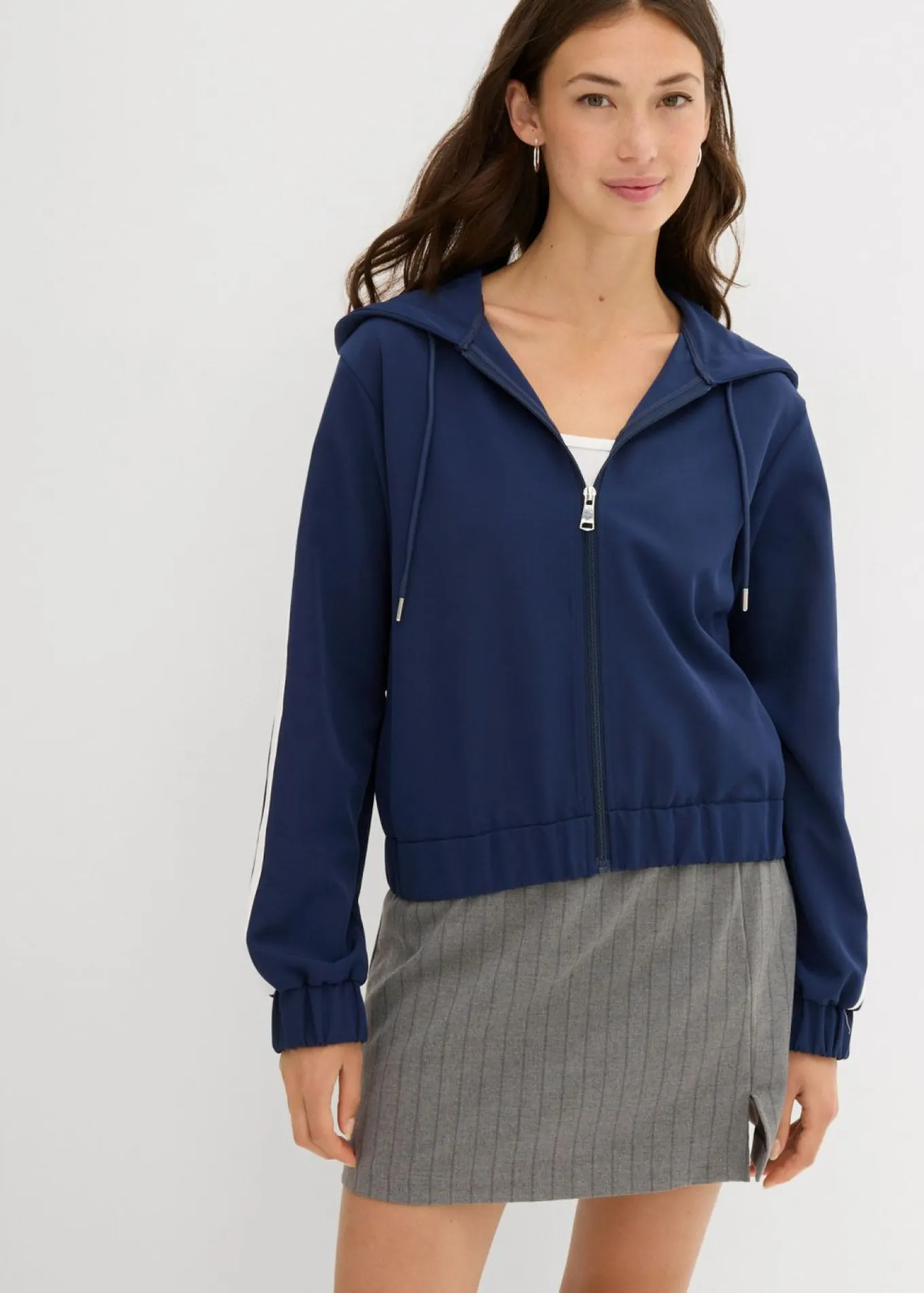 Chaqueta de chándal con raya deportiva