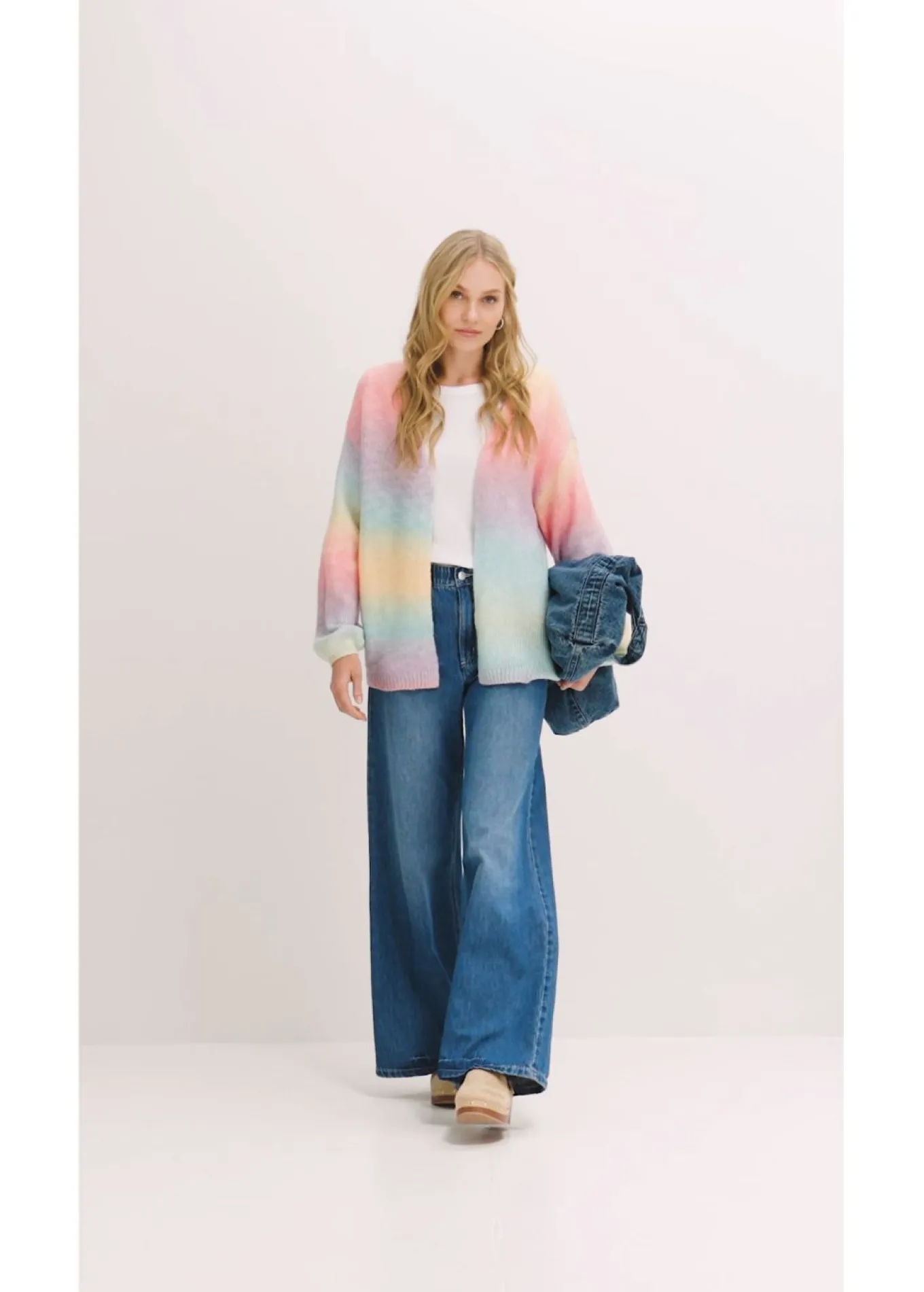 Chaqueta de punto grueso en suave mezcla de lana