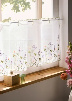 Cortina con bordado de flores