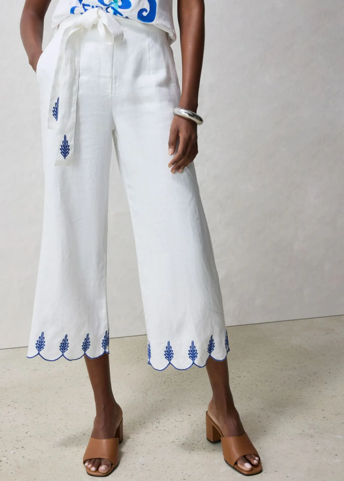 Culotte de lino con cinturón (conjunto de 2 piezas)