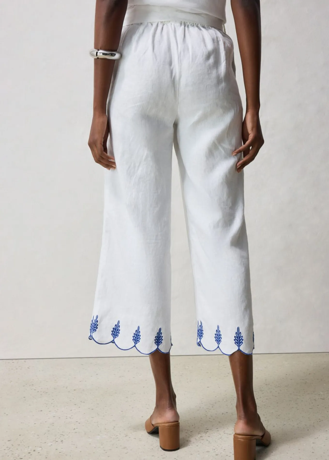 Culotte de lino con cinturón (conjunto de 2 piezas)