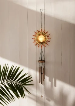 Decoración solar en forma de campana de viento con bola de cristal