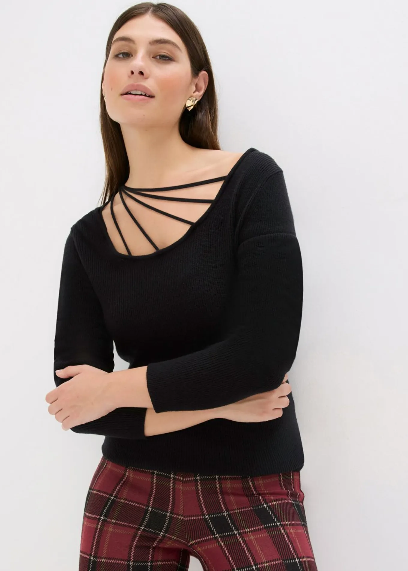 Jersey de punto fino con escote profundo