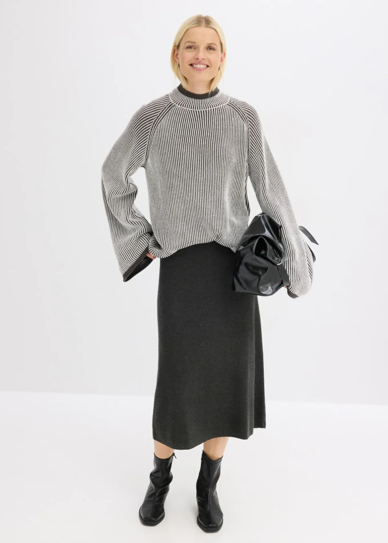 Jersey oversize con cuello alto