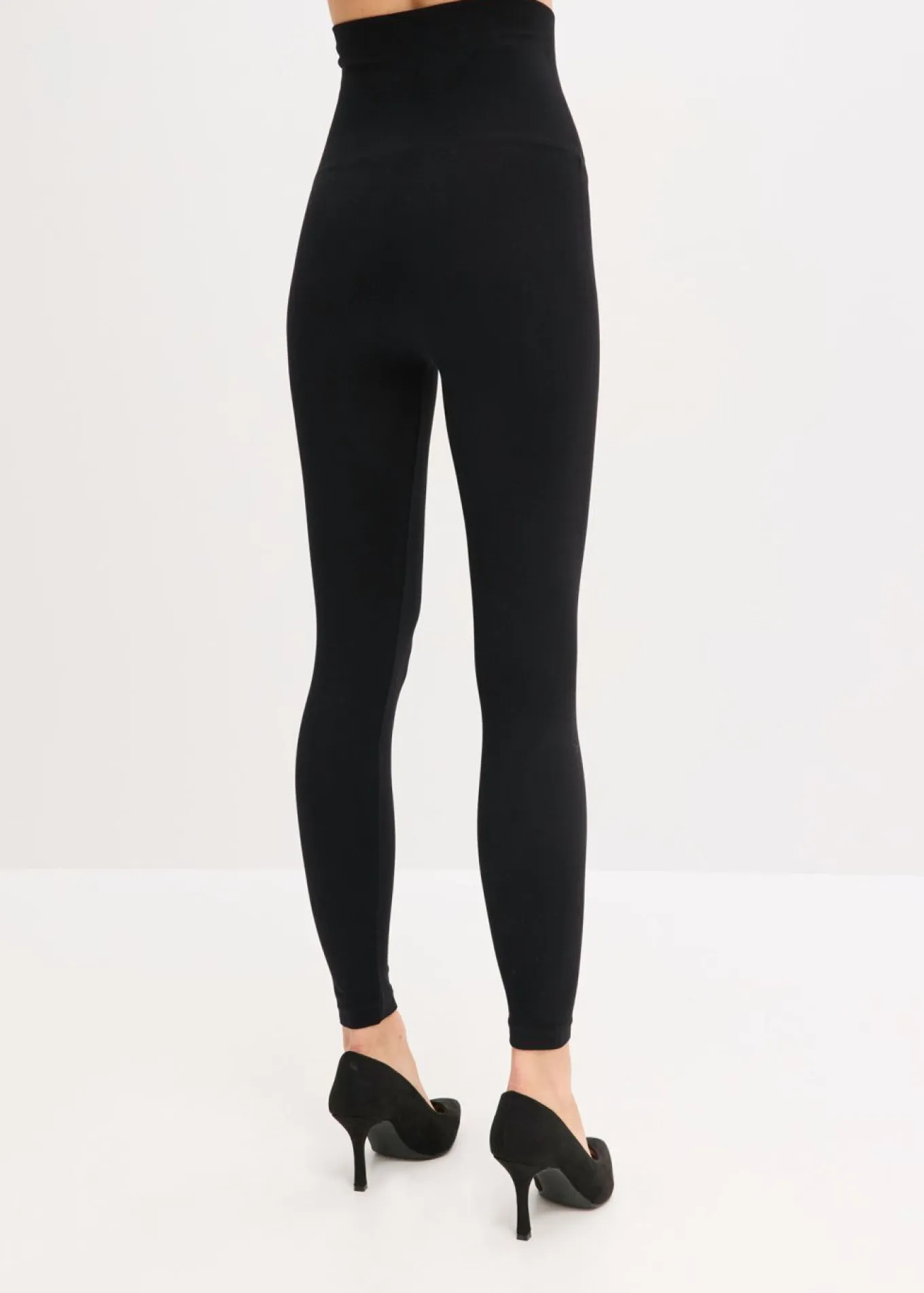 Leggings moldeadores tipo media sin costuras