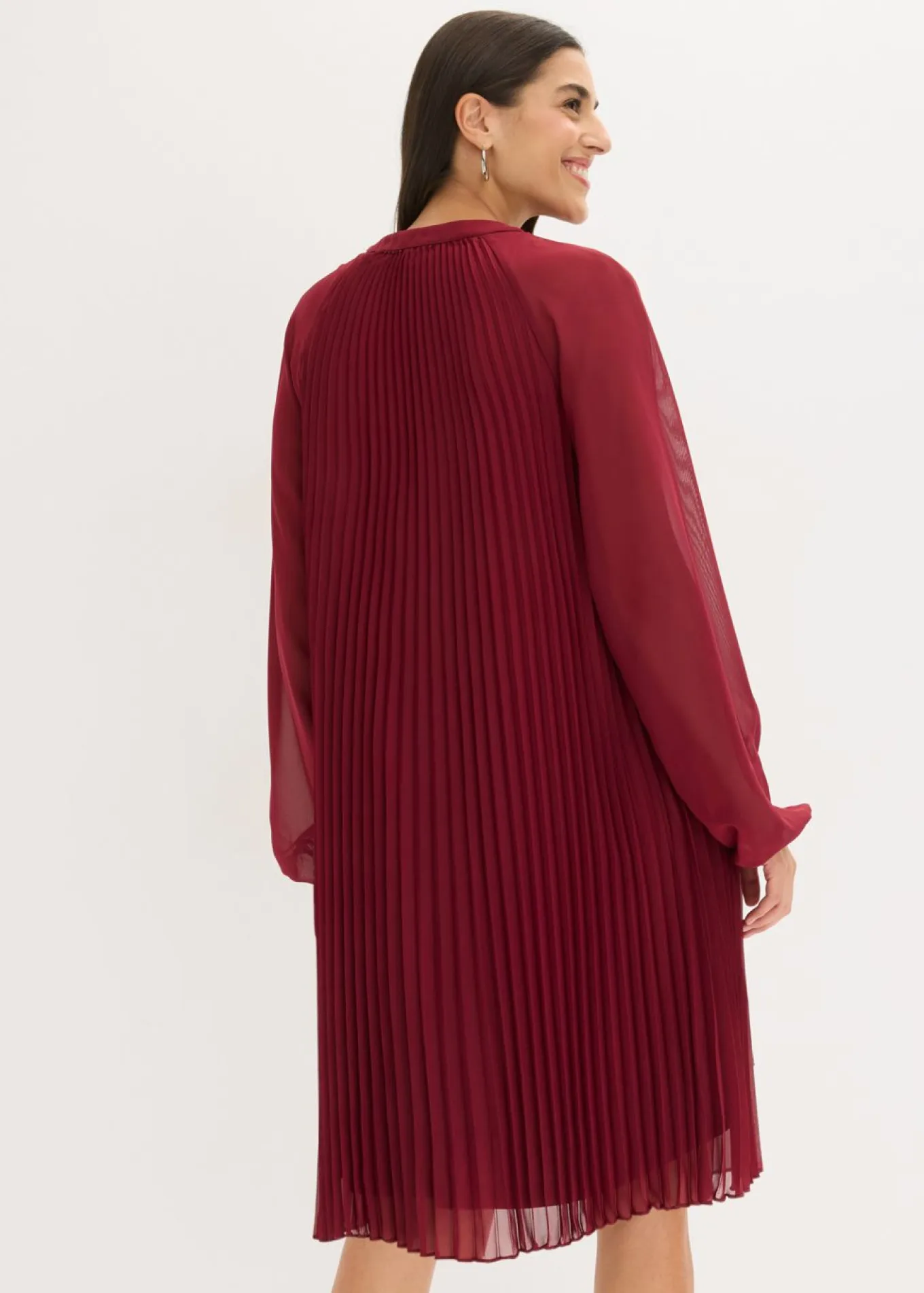 Minivestido de gasa fina con plisado